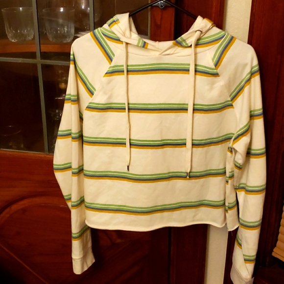 Messy Bun Women's Crop Hoodie - Picture 1 of 3